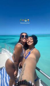 Ava Raine and Tatyanna Dumas pose for the camera.